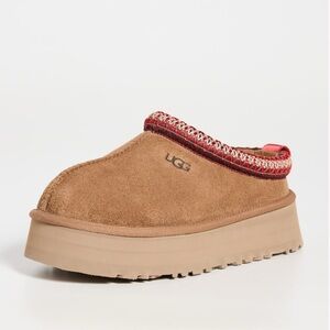 UGG Tazz platform slippers in chestnut size 9